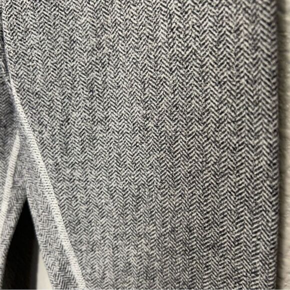 Lululemon Athletica Crop 21” Mini Grey Heathered Herringbone Size 2 - Picture 10 of 14